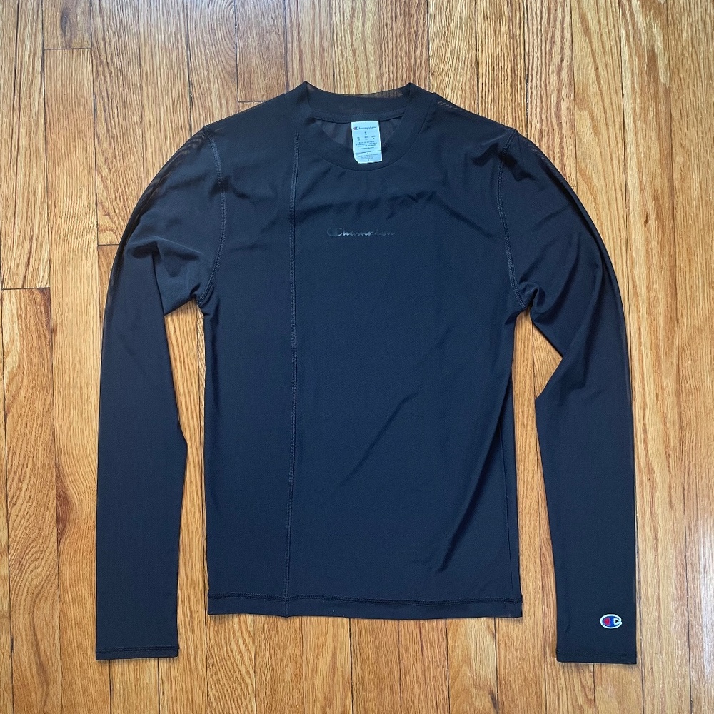Champion UO Exclusive Long Sleeve Stretch Mesh Top